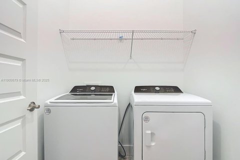 Купить виллу или дом в Аве Мария, Флорида 3 спальни, 157.19м2, № 1970402 - фото 23