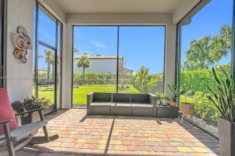 Купить виллу или дом в Аве Мария, Флорида 3 спальни, 157.19м2, № 1970402 - фото 28