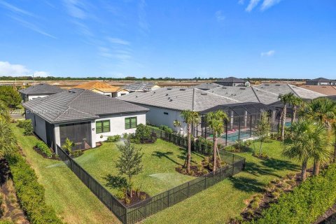 Купить виллу или дом в Аве Мария, Флорида 3 спальни, 157.19м2, № 1970402 - фото 30