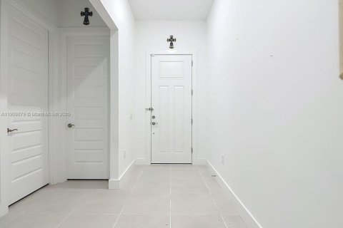 Купить виллу или дом в Аве Мария, Флорида 3 спальни, 157.19м2, № 1970402 - фото 3