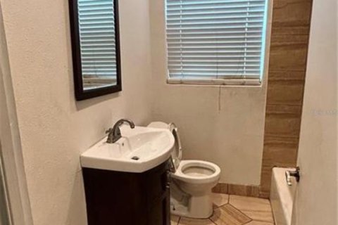 Casa en alquiler en Saint Petersburg, Florida, 3 dormitorios, 114.08 m2 № 1900244 - foto 5