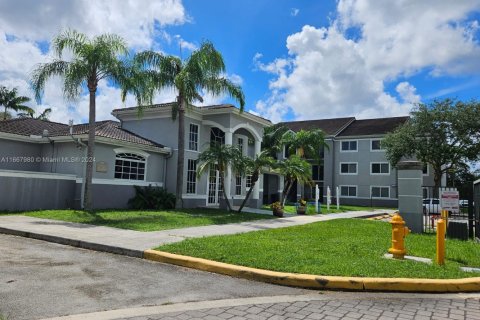 Copropriété à vendre à Homestead, Floride: 2 chambres, 83.15 m2 № 1978052 - photo 4