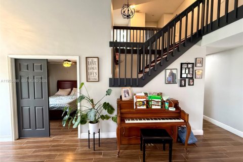 Casa en venta en Boynton Beach, Florida, 4 dormitorios, 263.66 m2 № 2010402 - foto 8