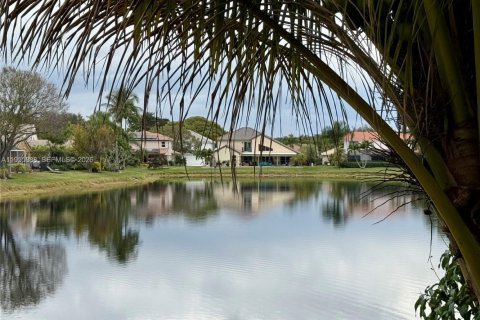 Casa en venta en Boynton Beach, Florida, 4 dormitorios, 263.66 m2 № 2010402 - foto 24