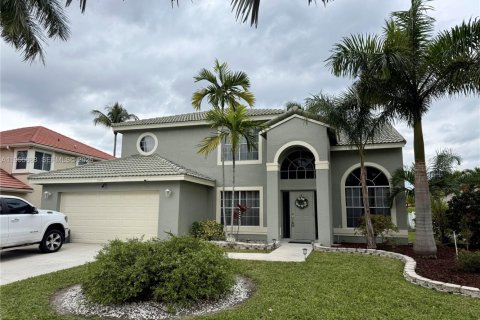 Casa en Boynton Beach, Florida 4 dormitorios, 263.66 m2 № 2010402