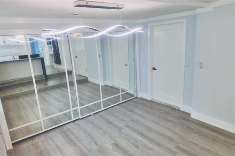 Купить виллу или дом в Деланд, Флорида 6 комнат, 153.1м2, № 2206960 - фото 20