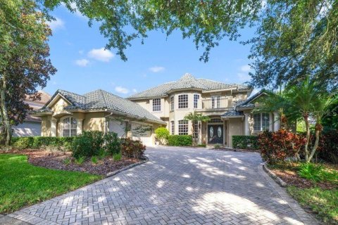 House in Orlando, Florida 6 bedrooms, 397.25 sq.m. № 1898919 - photo 2