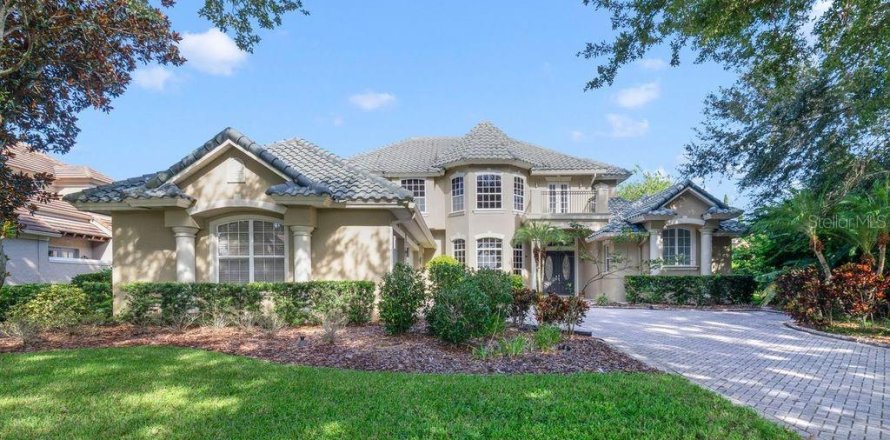 Casa en Orlando, Florida 6 dormitorios, 397.25 m2 № 1898919