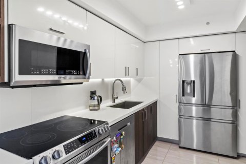 Купить кондоминиум в Авентура, Флорида 4 комнаты, 106.47м2, № 2250381 - фото 13