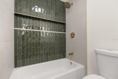 Villa ou maison à vendre à Maitland, Floride: 4 chambres, 213.68 m2 № 2415036 - photo 22