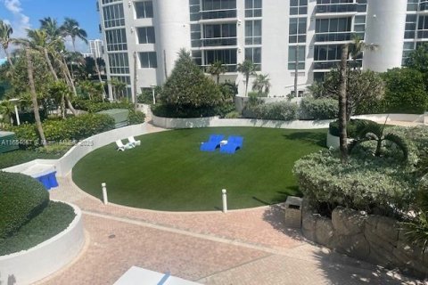 Hôtel, hôtellerie à vendre à Sunny Isles Beach, Floride: 1 chambre № 1860031 - photo 14