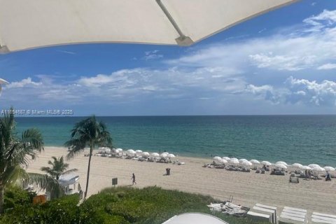 Hôtel, hôtellerie à vendre à Sunny Isles Beach, Floride: 1 chambre № 1860031 - photo 10