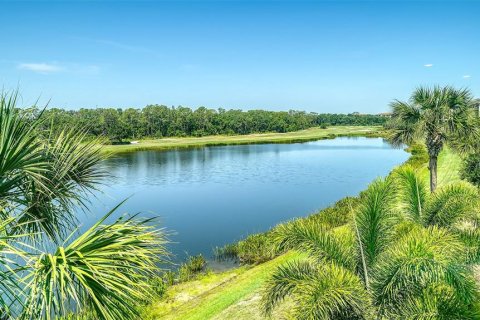Condominio en venta en Lakewood Ranch, Florida, 2 dormitorios, 106.09 m2 № 1751207 - foto 8