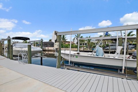 Villa ou maison à vendre à Bradenton, Floride: 2 chambres, 166.39 m2 № 1916740 - photo 7