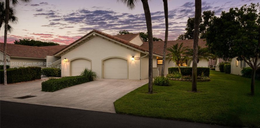 Townhouse in Boca Raton, Florida 3 bedrooms, 151.43 sq.m. № 1779975