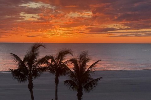Copropriété à vendre à Redington Shores, Floride: 1 chambre, 98.48 m2 № 2431854 - photo 20
