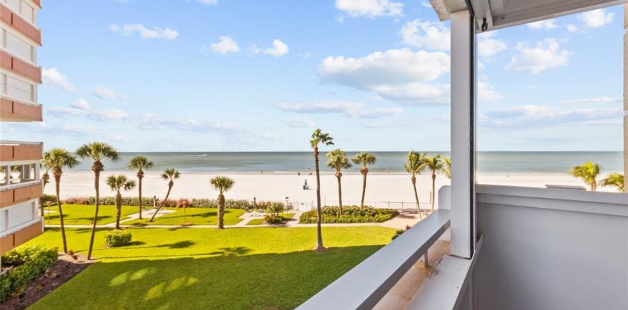 Condo à Redington Shores, Floride, 1 chambre  № 2431854