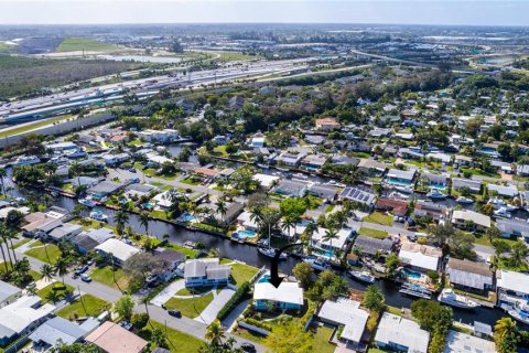 Villa ou maison à vendre à Fort Lauderdale, Floride: 2 chambres, 157.1 m2 № 2132390 - photo 4