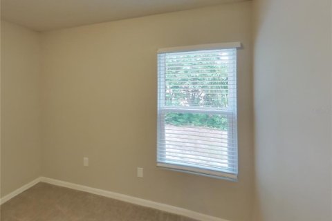 Villa ou maison à louer à Spring Hill, Floride: 4 chambres, 123.1 m2 № 2117714 - photo 8