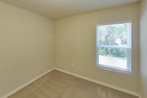 Villa ou maison à louer à Spring Hill, Floride: 4 chambres, 123.1 m2 № 2117714 - photo 11