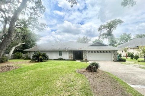Villa ou maison à louer à Niceville, Floride: 3 chambres, 209.22 m2 № 561153 - photo 1