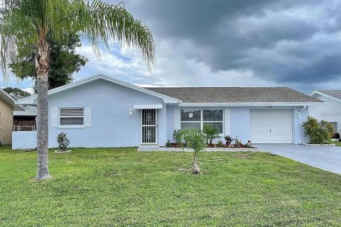 Casa en Oldsmar, Florida 3 dormitorios, 120.22 m2 № 2371971