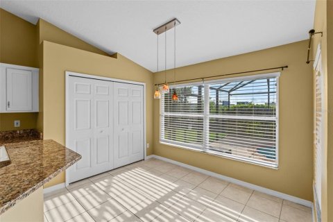 House in Minneola, Florida 3 bedrooms, 150.97 sq.m. № 1894806 - photo 13