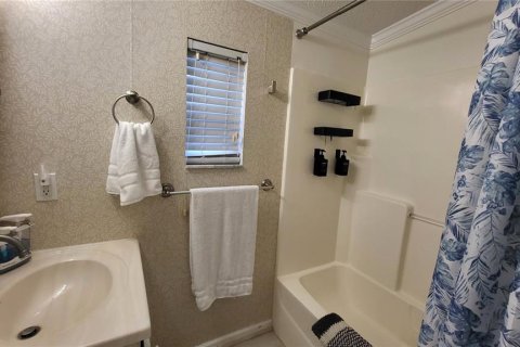 Condo in Moore Haven, Florida, 1 bedroom  № 1878321 - photo 17