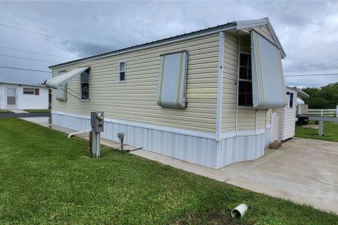 Condo in Moore Haven, Florida, 1 bedroom  № 1878321 - photo 3