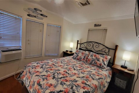 Condo in Moore Haven, Florida, 1 bedroom  № 1878321 - photo 15