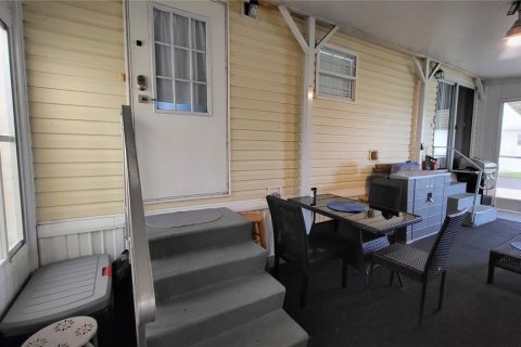 Condo in Moore Haven, Florida, 1 bedroom  № 1878321 - photo 7
