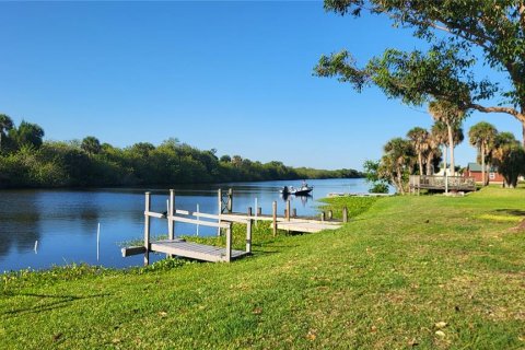 Condo in Moore Haven, Florida, 1 bedroom  № 1878321 - photo 24