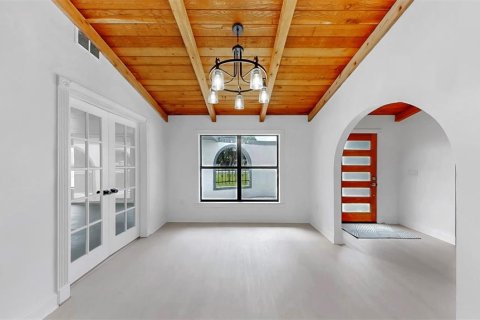 House in Spring Hill, Florida 3 bedrooms, 232.63 sq.m. № 1870627 - photo 3
