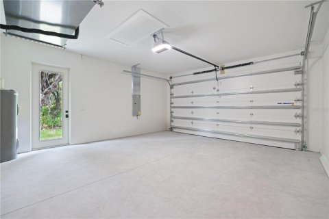 Villa ou maison à vendre à Port Charlotte, Floride: 3 chambres, 150.22 m2 № 2220075 - photo 25