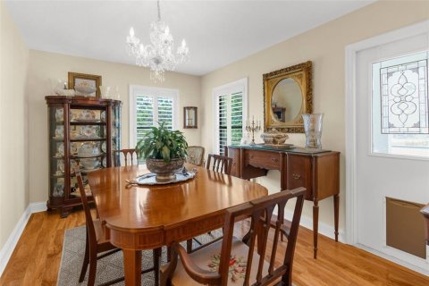 Casa en venta en Brooksville, Florida, 3 dormitorios, 216.65 m2 № 1886082 - foto 12