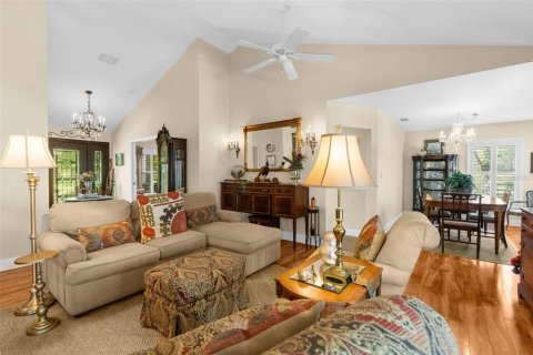 Casa en venta en Brooksville, Florida, 3 dormitorios, 216.65 m2 № 1886082 - foto 11