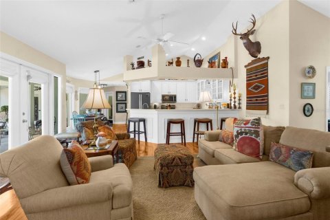 Casa en venta en Brooksville, Florida, 3 dormitorios, 216.65 m2 № 1886082 - foto 10