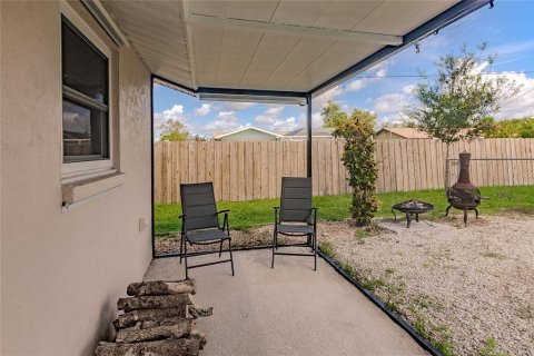 House in Englewood, Florida 3 bedrooms, 119.1 sq.m. № 1855982 - photo 17