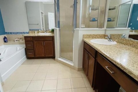Touwnhouse à vendre à Orlando, Floride: 3 chambres, 155.24 m2 № 2157773 - photo 15