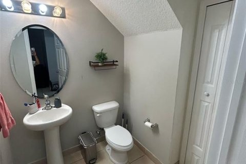 Touwnhouse à vendre à Orlando, Floride: 3 chambres, 155.24 m2 № 2157773 - photo 4