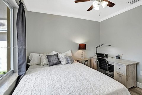 Casa en venta en Homestead, Florida, 3 dormitorios, 128.48 m2 № 2043955 - foto 11