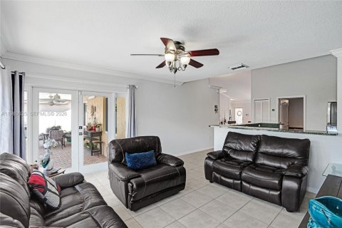 Casa en venta en Homestead, Florida, 3 dormitorios, 128.48 m2 № 2043955 - foto 19