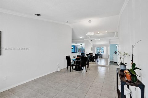 Casa en venta en Homestead, Florida, 3 dormitorios, 128.48 m2 № 2043955 - foto 4