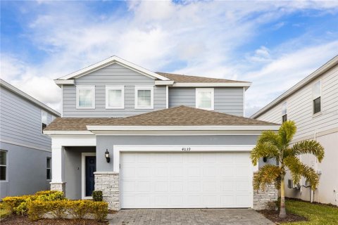 Casa en Davenport, Florida 5 dormitorios, 243.59 m2 № 2429559