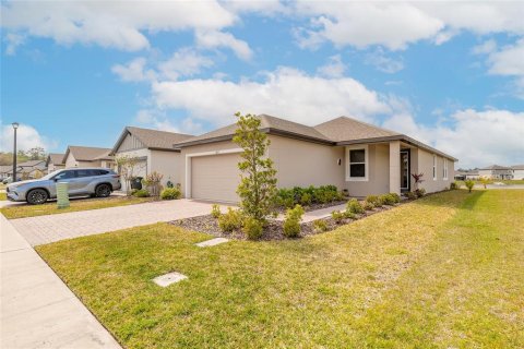 Casa en venta en Daytona Beach, Florida, 4 dormitorios, 158.68 m2 № 1597886 - foto 1