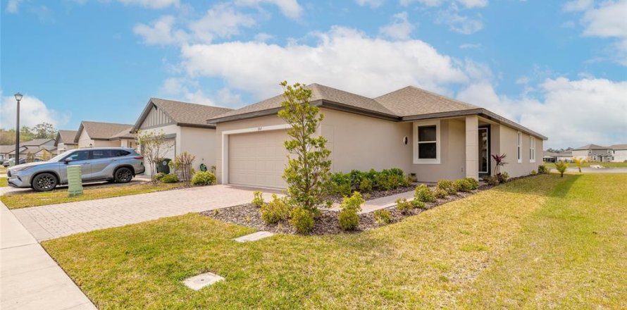 Casa en Daytona Beach, Florida 4 dormitorios, 158.68 m2 № 1597886