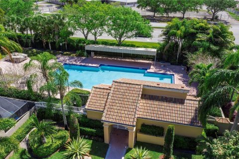 Casa en venta en Coral Springs, Florida, 3 dormitorios, 141.68 m2 № 2001832 - foto 26