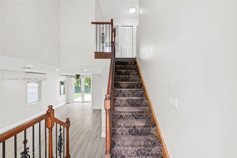 Casa en venta en Coral Springs, Florida, 3 dormitorios, 141.68 m2 № 2001832 - foto 13