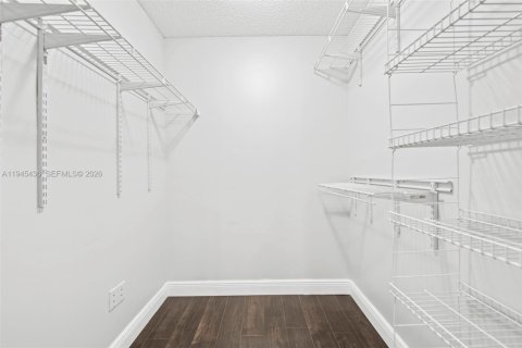 Casa en venta en Coral Springs, Florida, 3 dormitorios, 141.68 m2 № 2001832 - foto 16