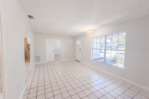 Casa en venta en Sanford, Florida, 4 dormitorios, 159.42 m2 № 2414056 - foto 5